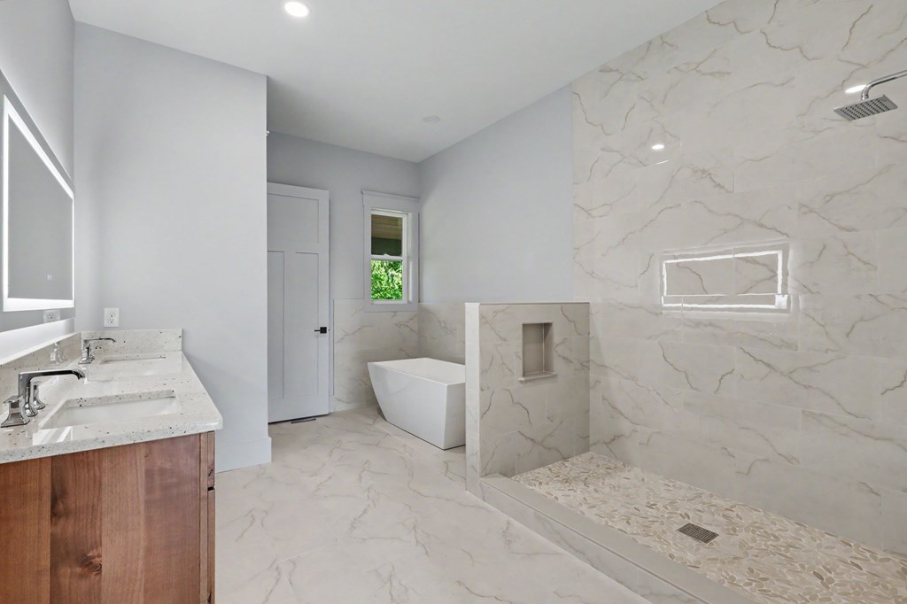 383 Rustic Barn Trail