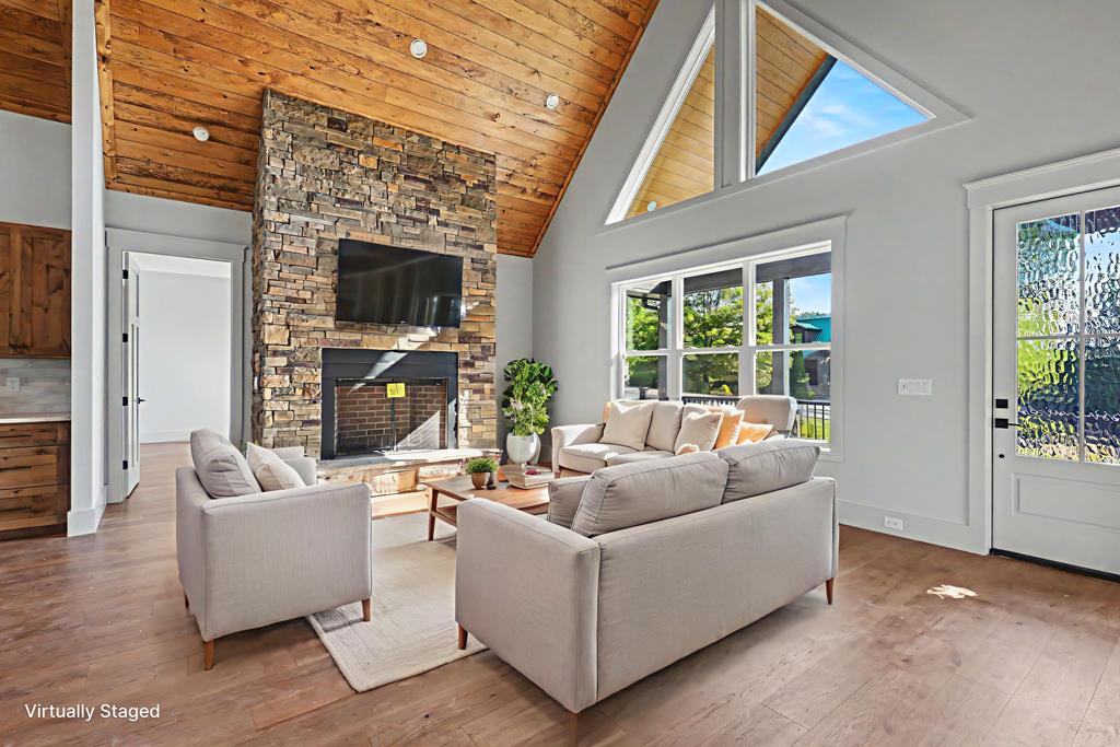 383 Rustic Barn Trail