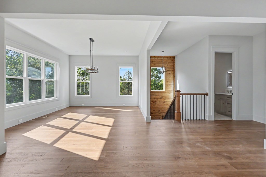 383 Rustic Barn Trail