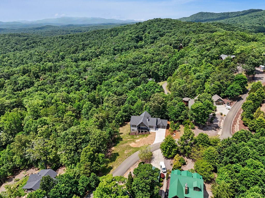 383 Rustic Barn Trail