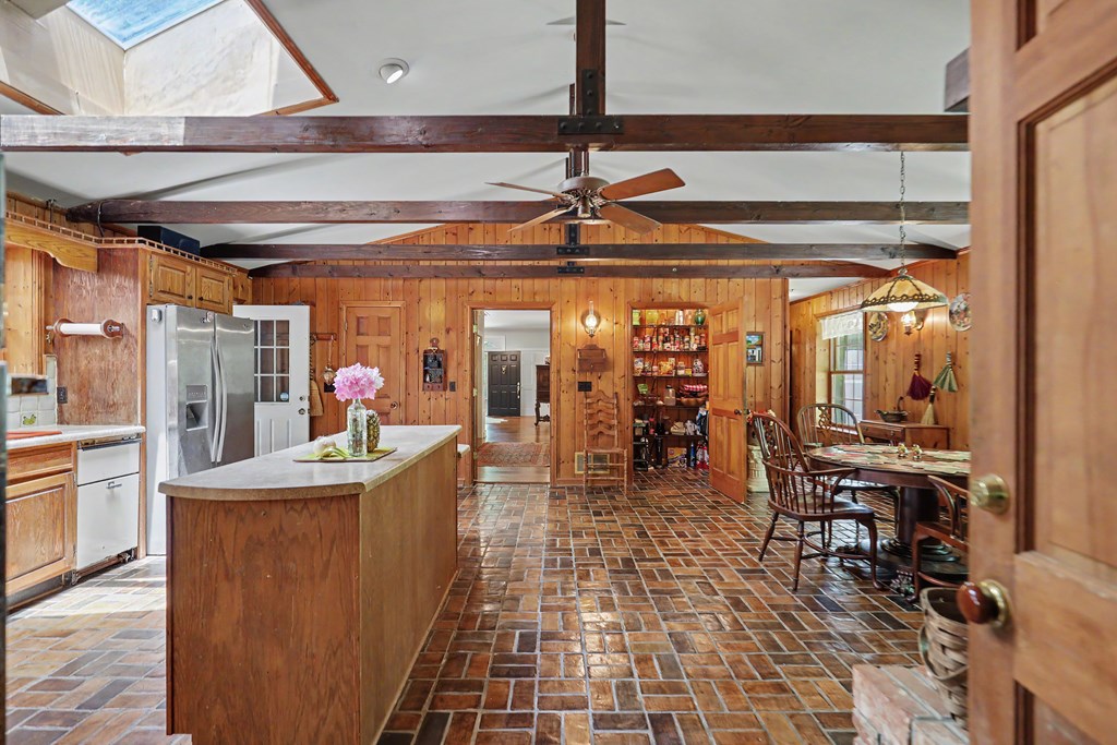 1127 Burch Branch Road