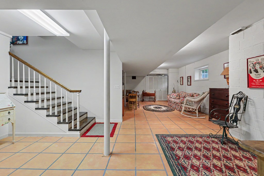 1127 Burch Branch Road