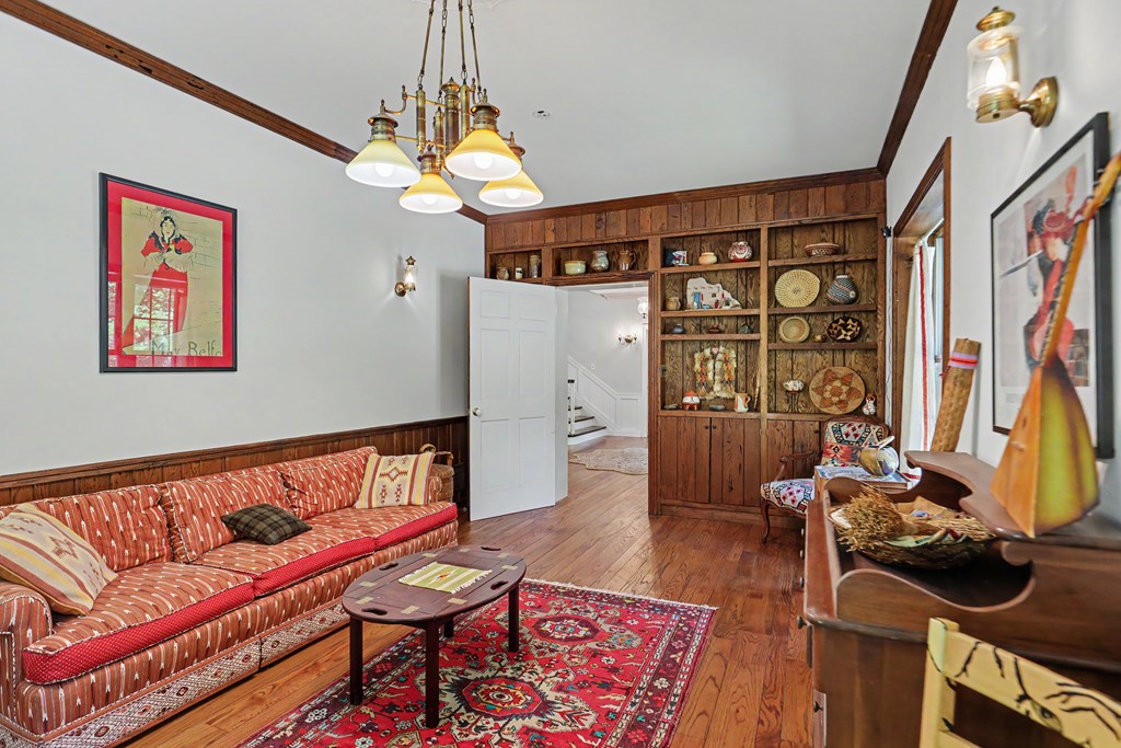 1127 Burch Branch Road