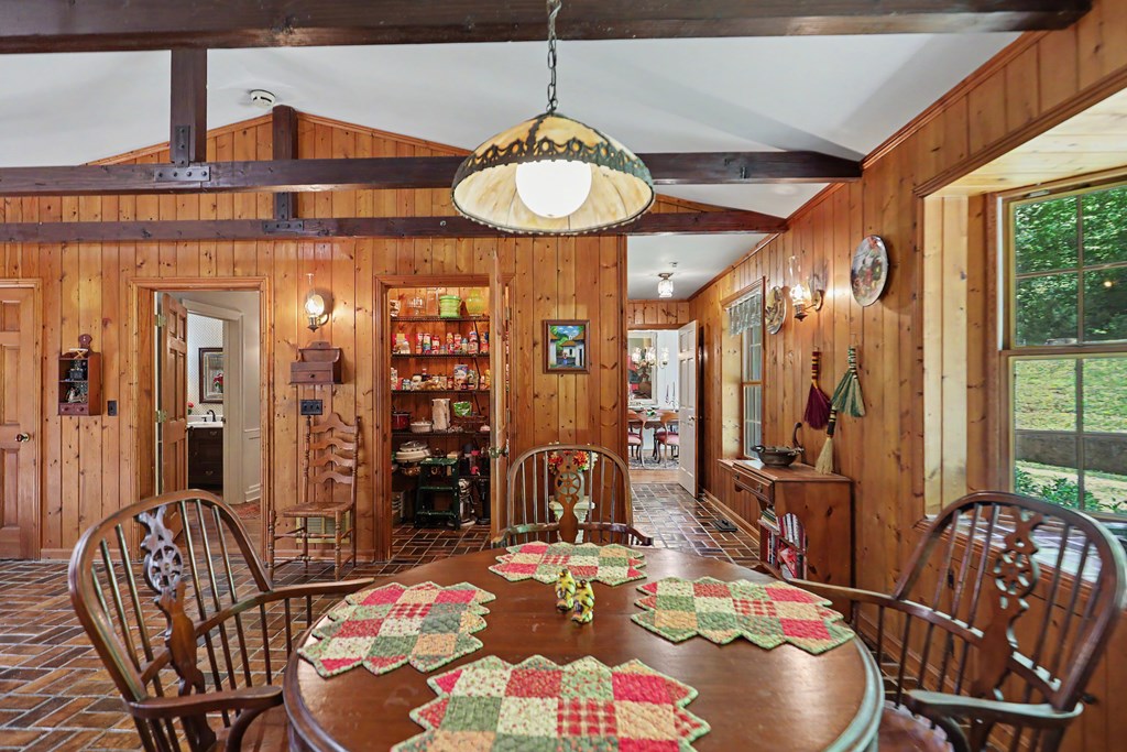 1127 Burch Branch Road