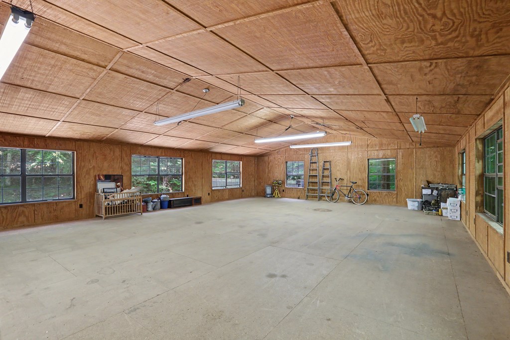 1127 Burch Branch Road