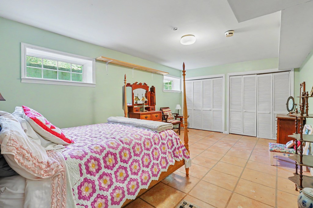 1127 Burch Branch Road