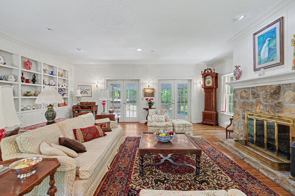 1127 Burch Branch Road