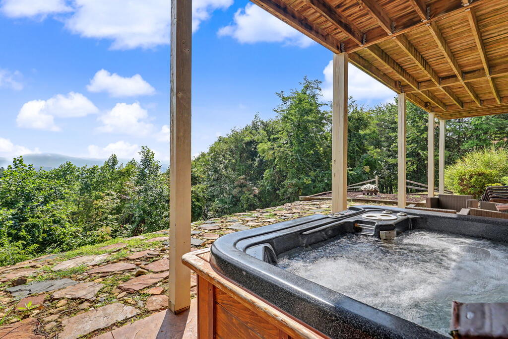 575 Longview Drive