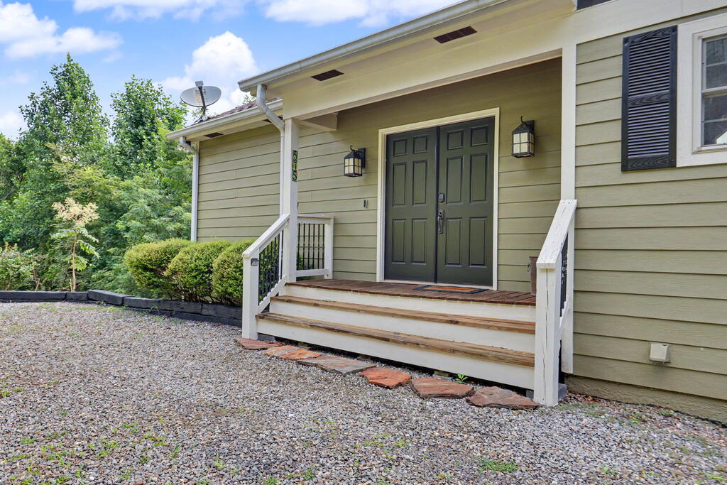 575 Longview Drive