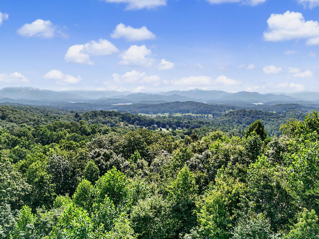 575 Longview Drive