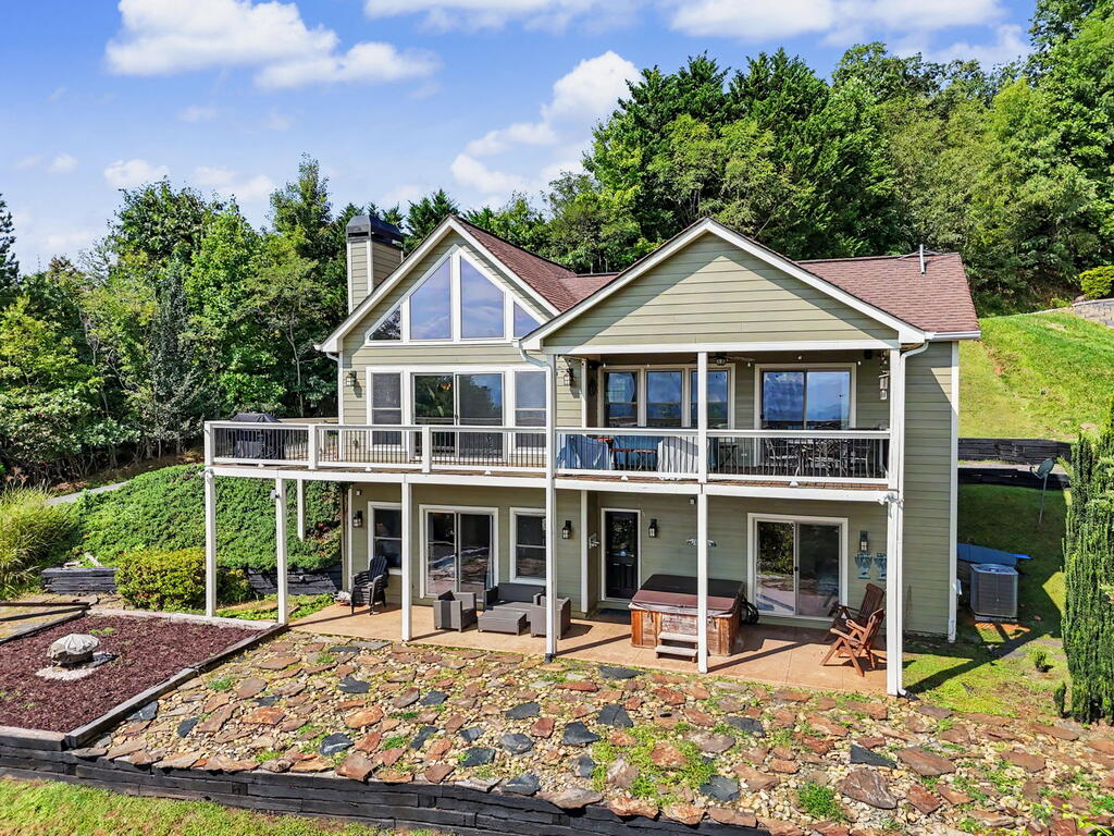 575 Longview Drive