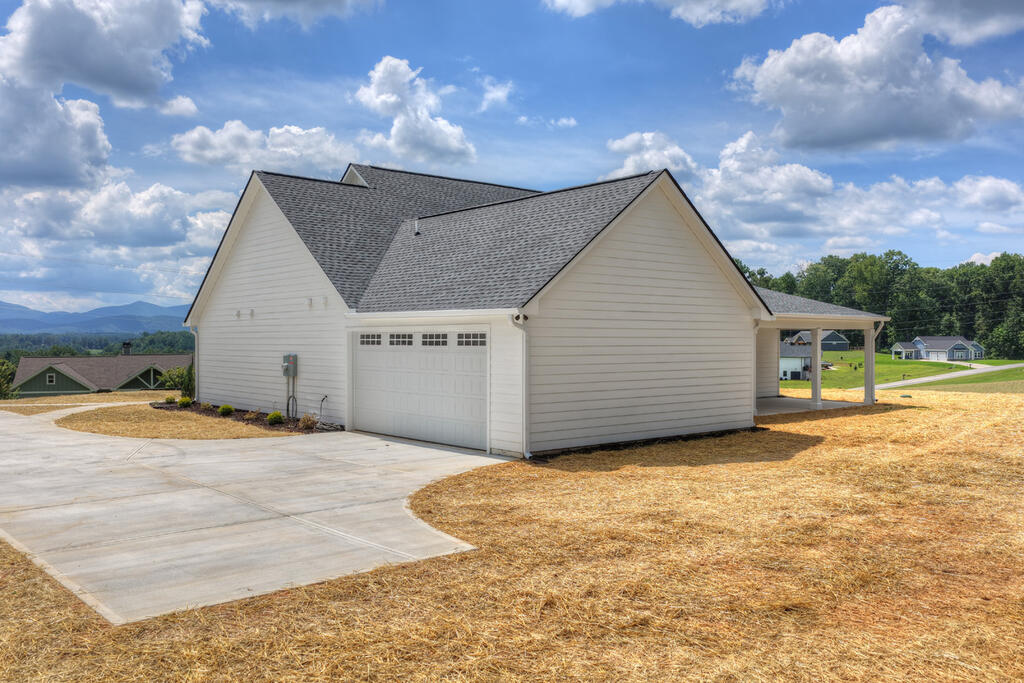 93 Whisperwood Trail