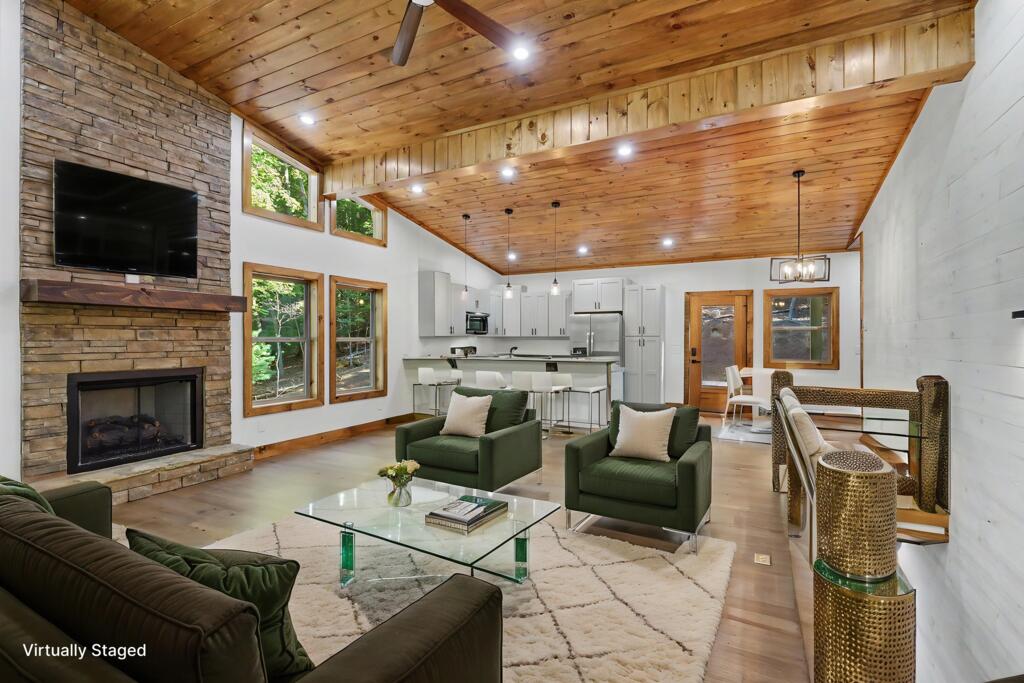 48 Woodleaf Road