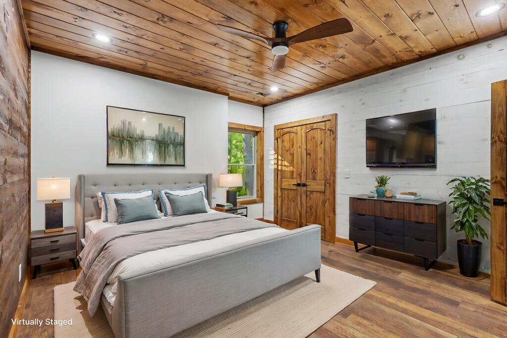 48 Woodleaf Road
