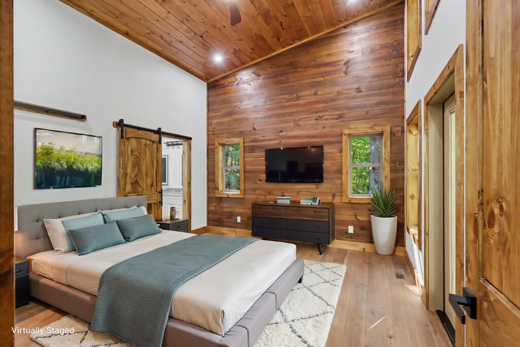 48 Woodleaf Road