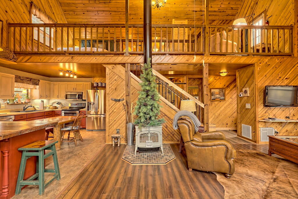 3195 Creekview Road