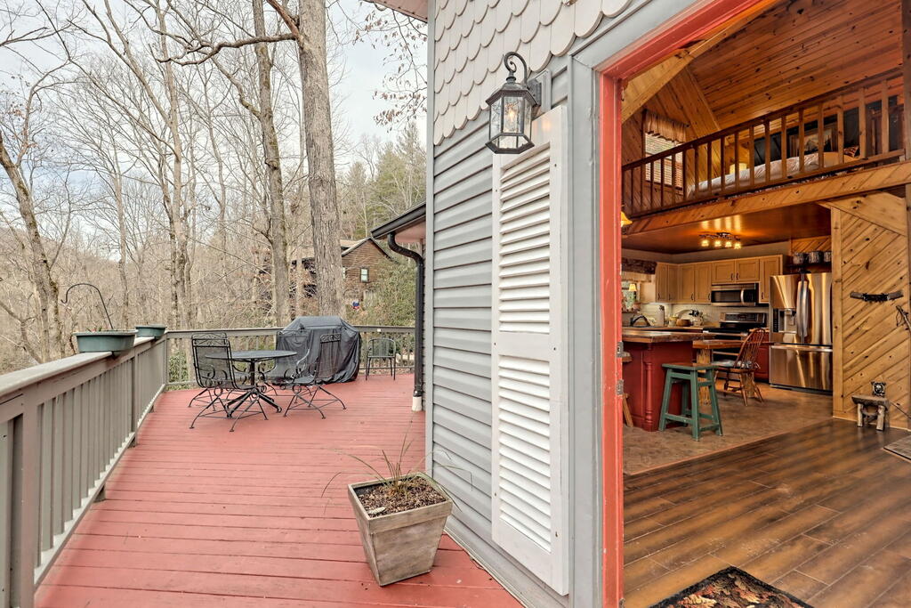 3195 Creekview Road