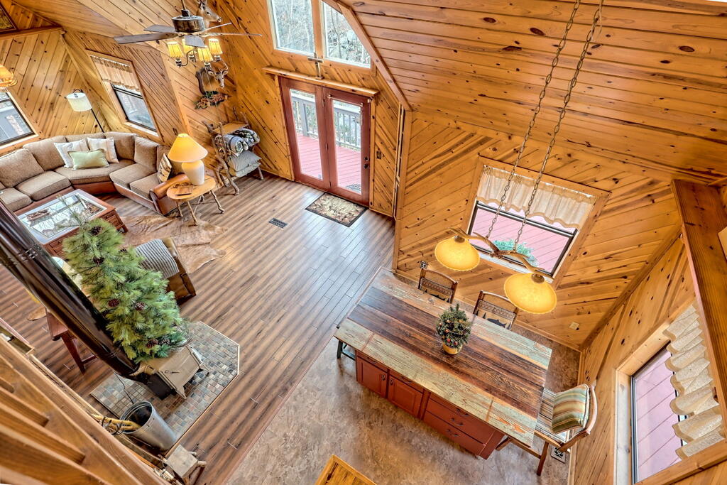 3195 Creekview Road
