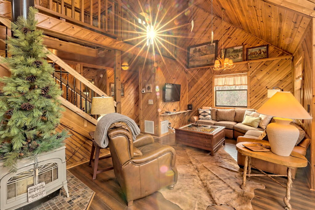 3195 Creekview Road