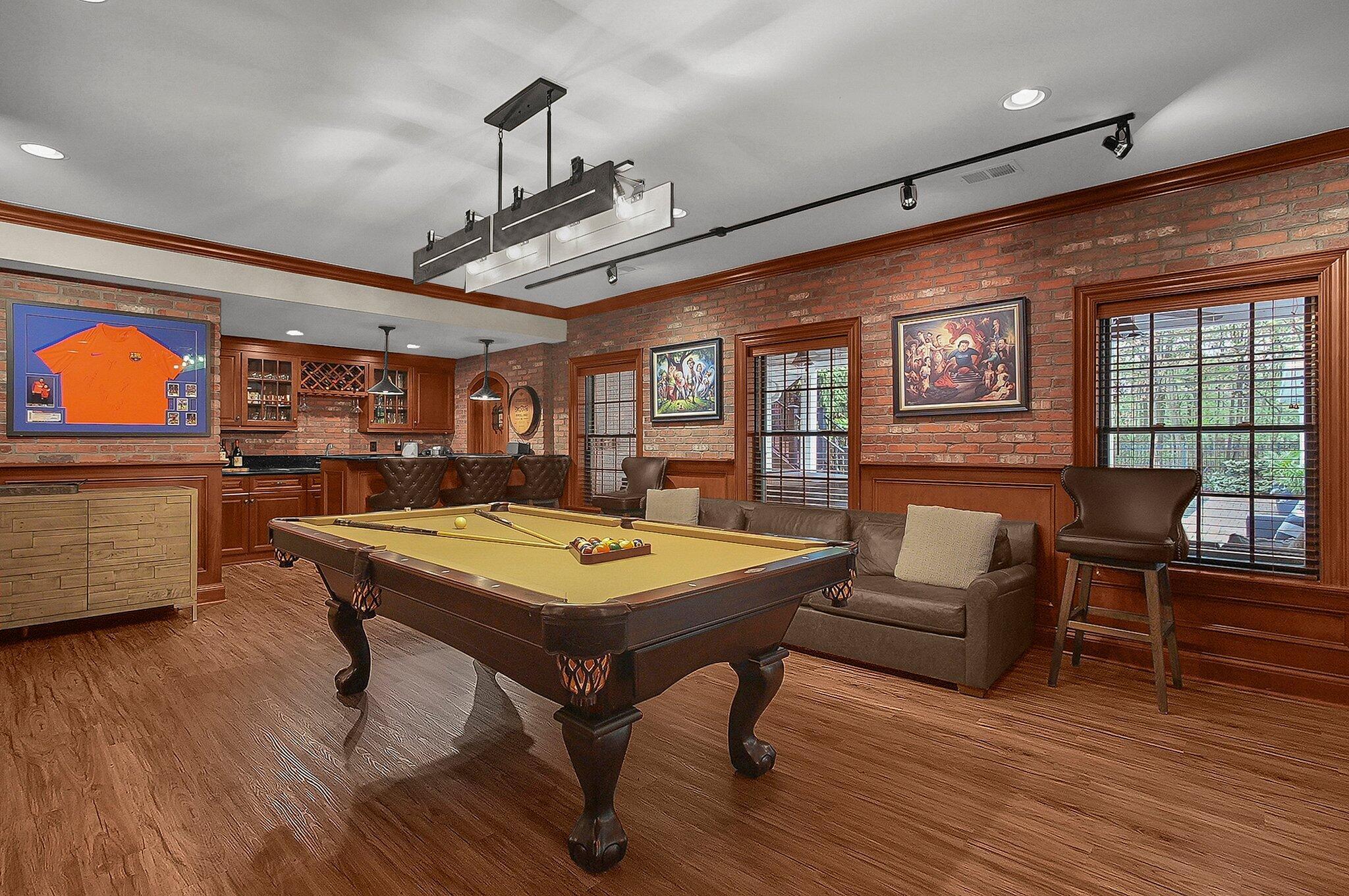 2443 Shepherd Court