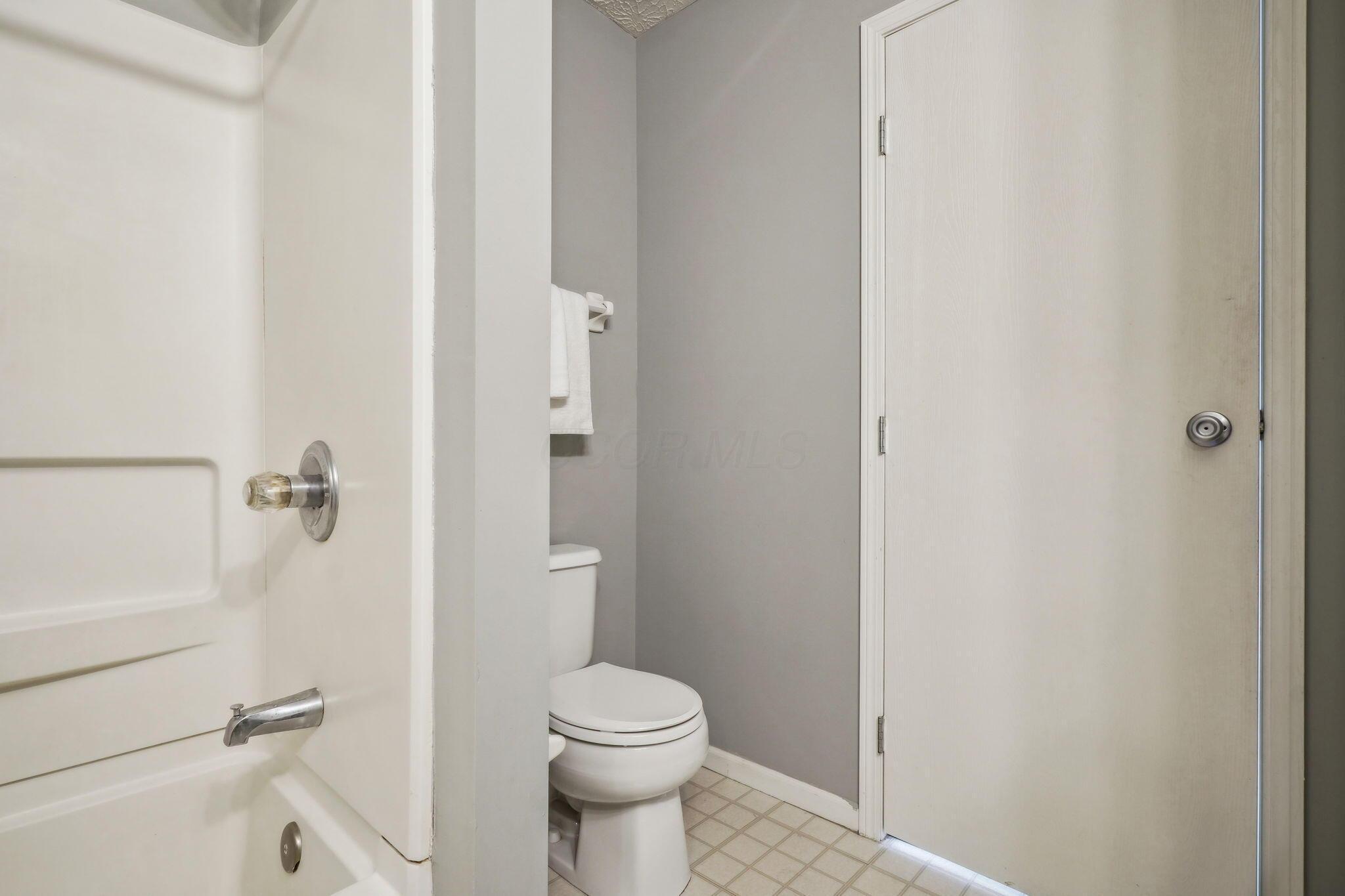 5176 Lodi Drive, 26B