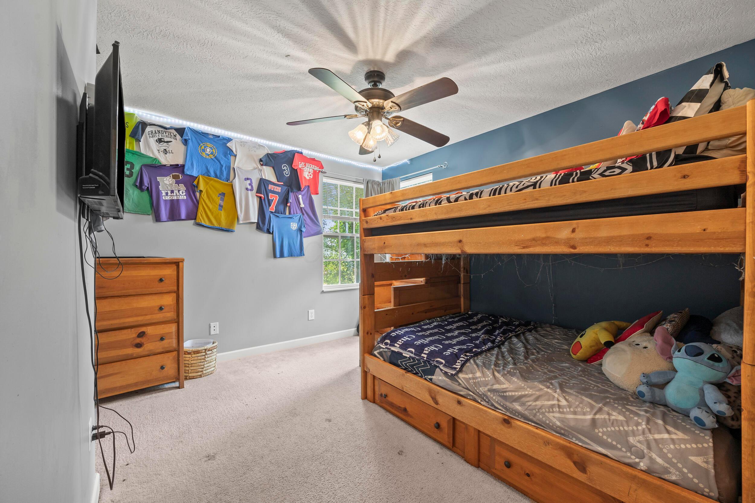 523 Herrogate Square