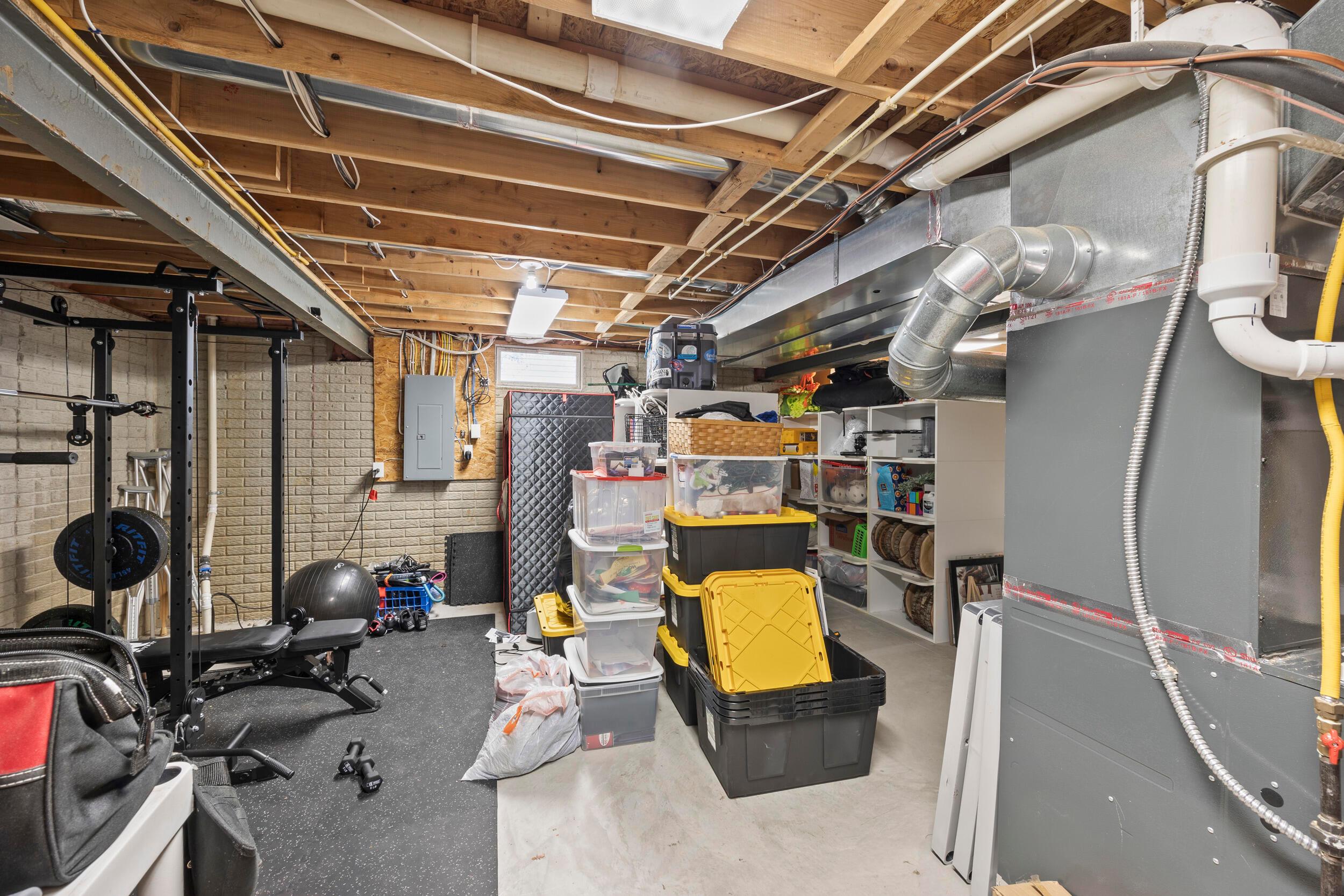 523 Herrogate Square