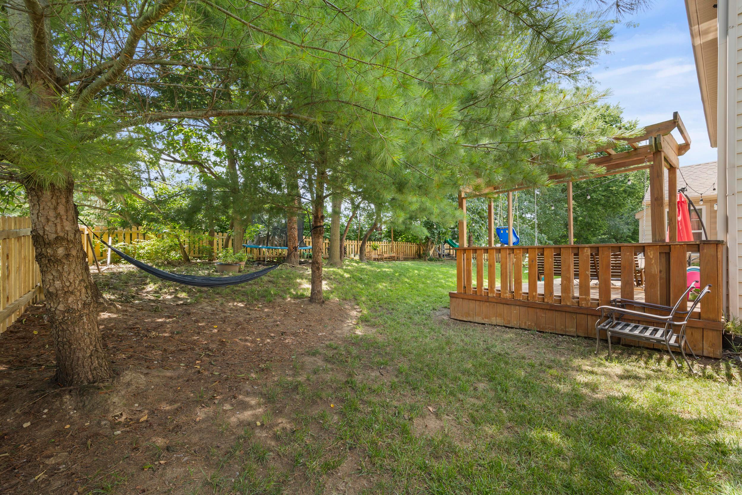 523 Herrogate Square