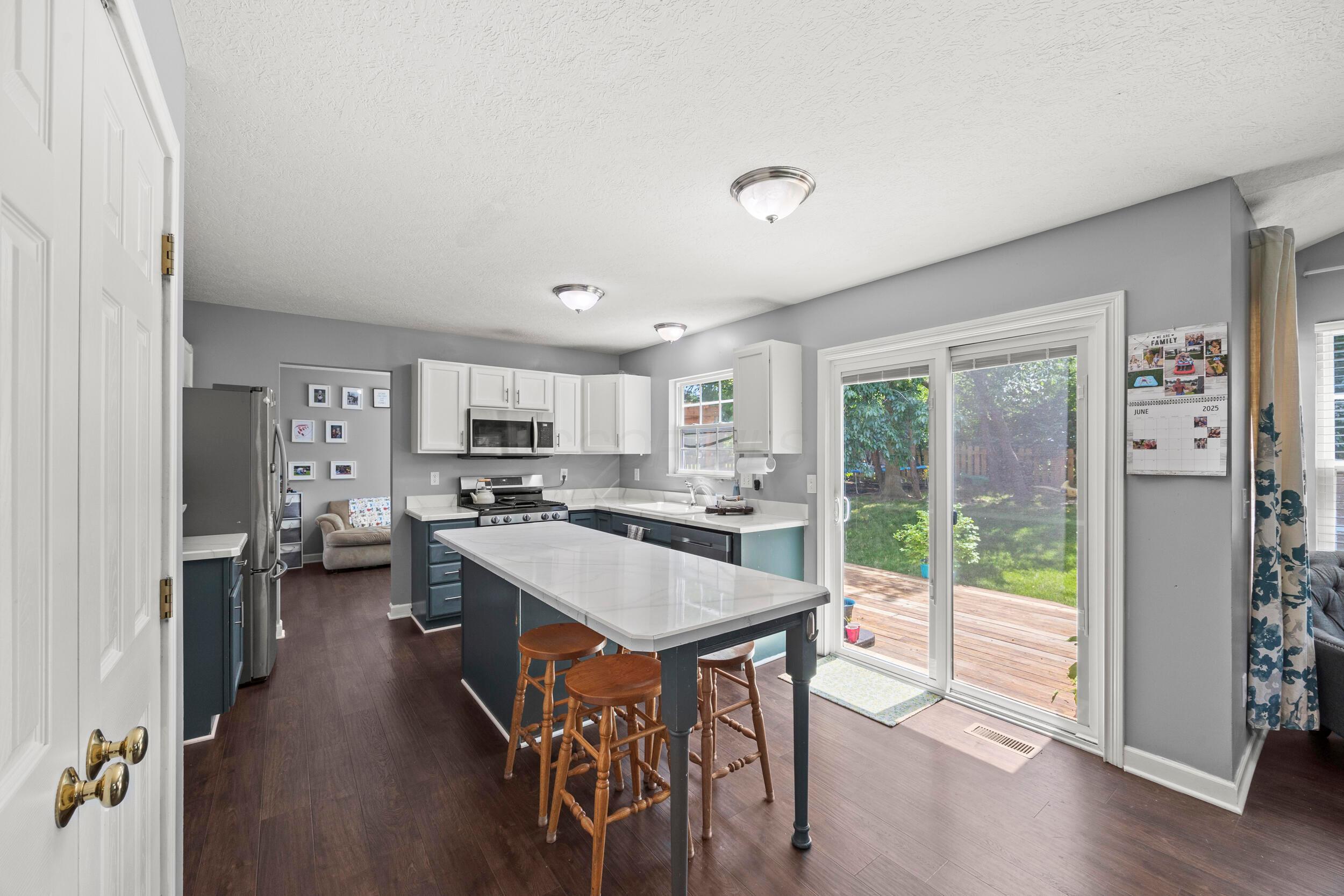 523 Herrogate Square