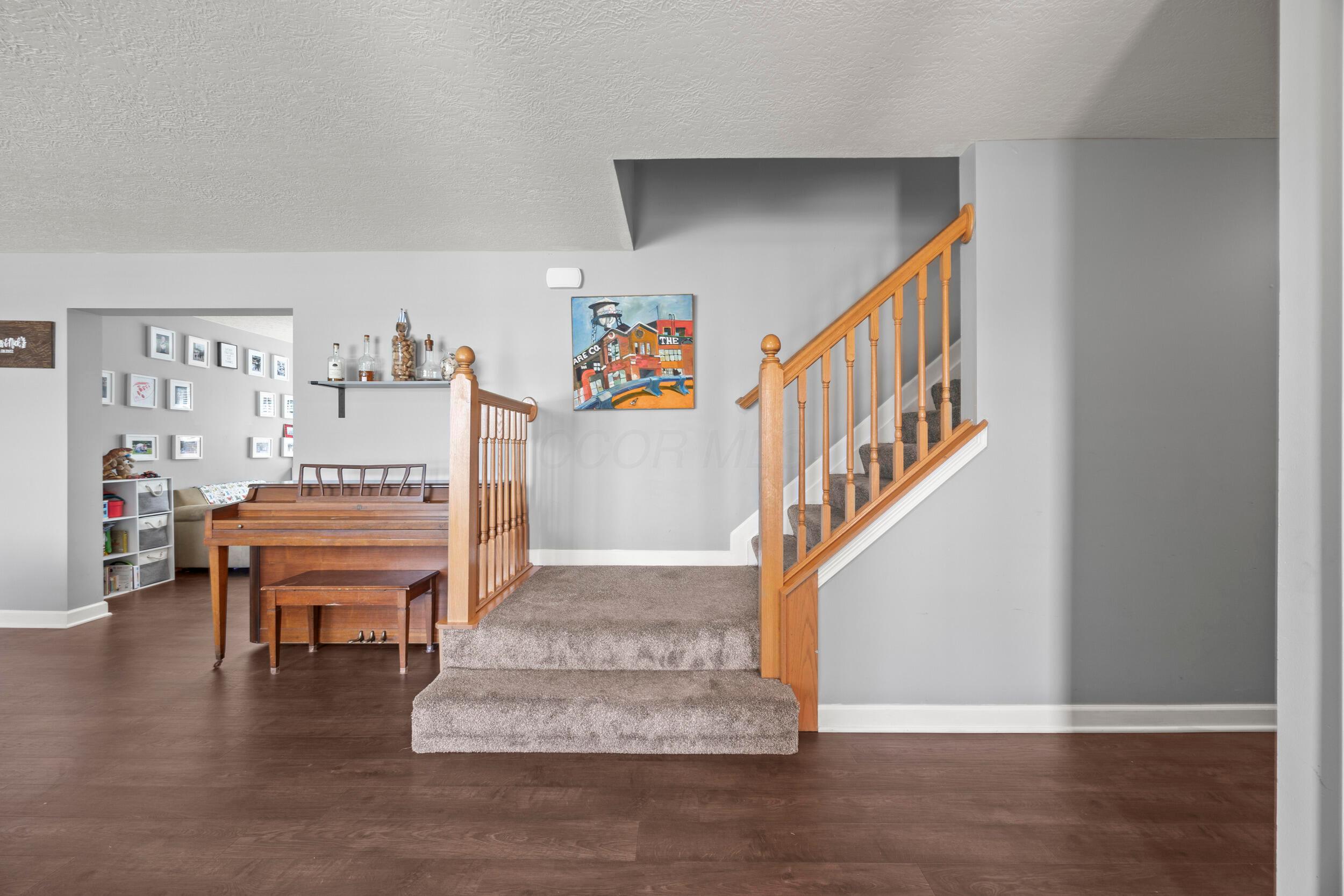 523 Herrogate Square