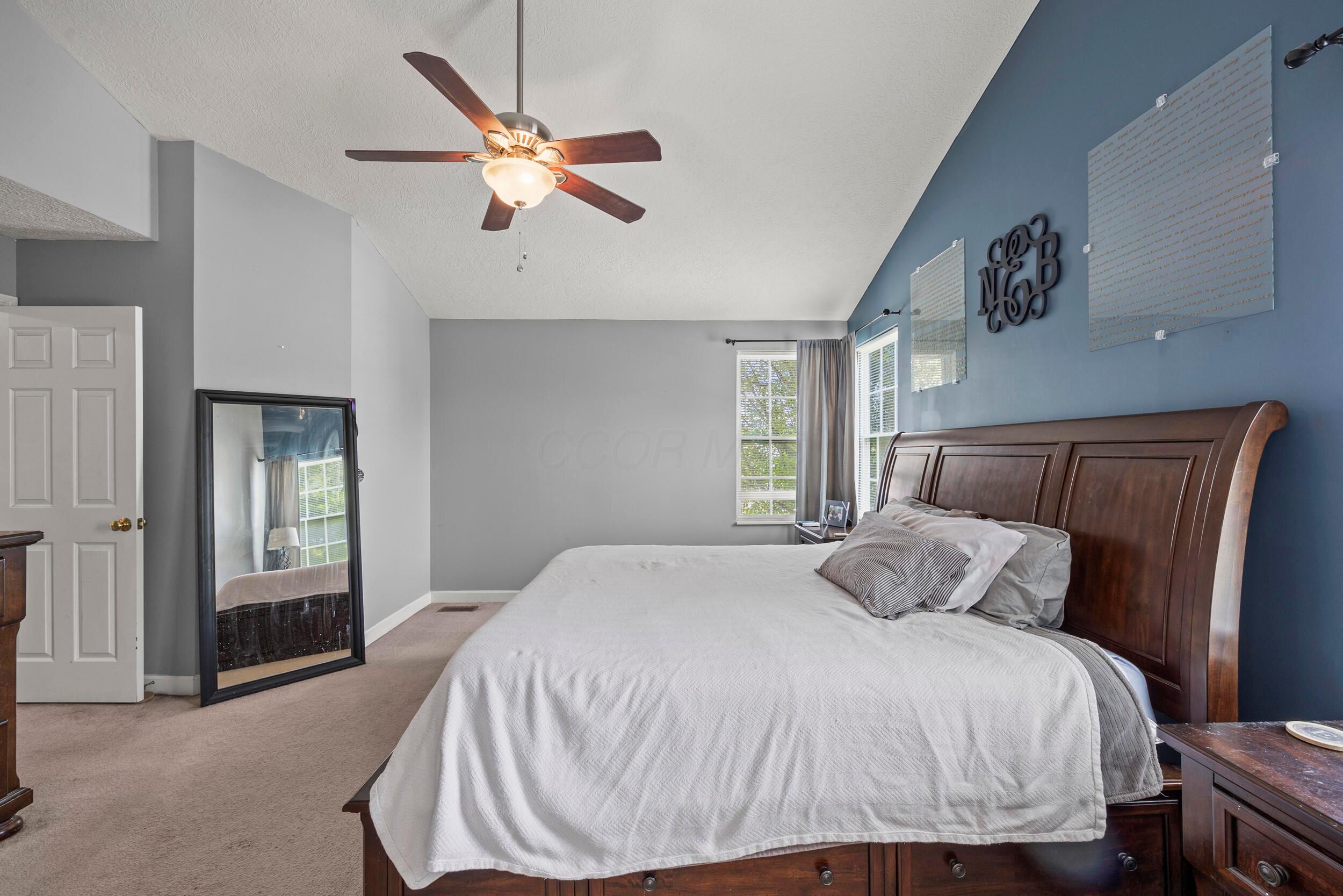 523 Herrogate Square