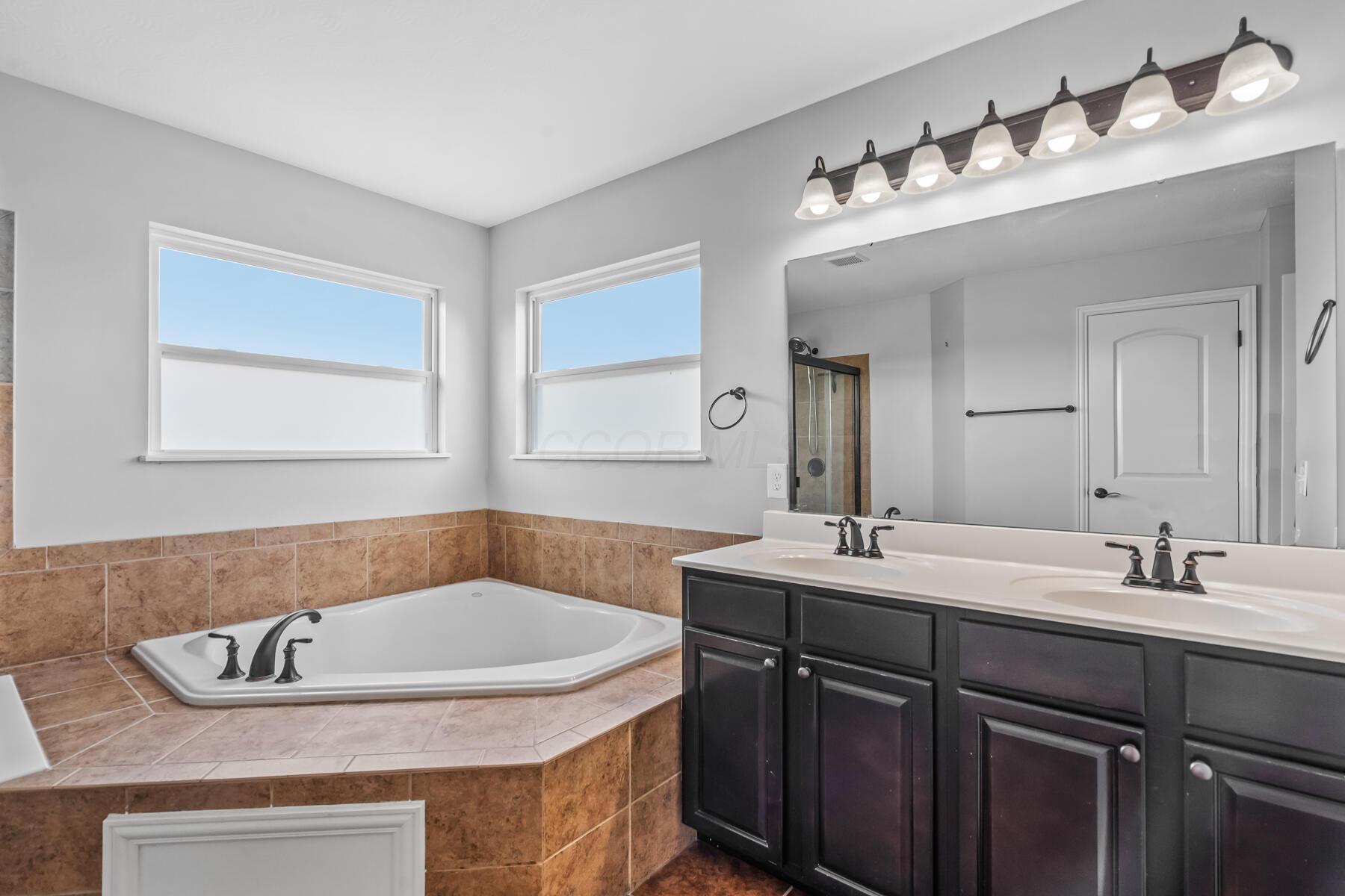101 White Barn Parkway