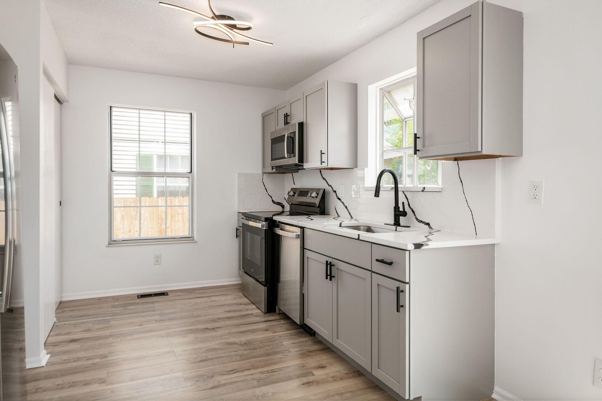 5983 Cape Coral Lane