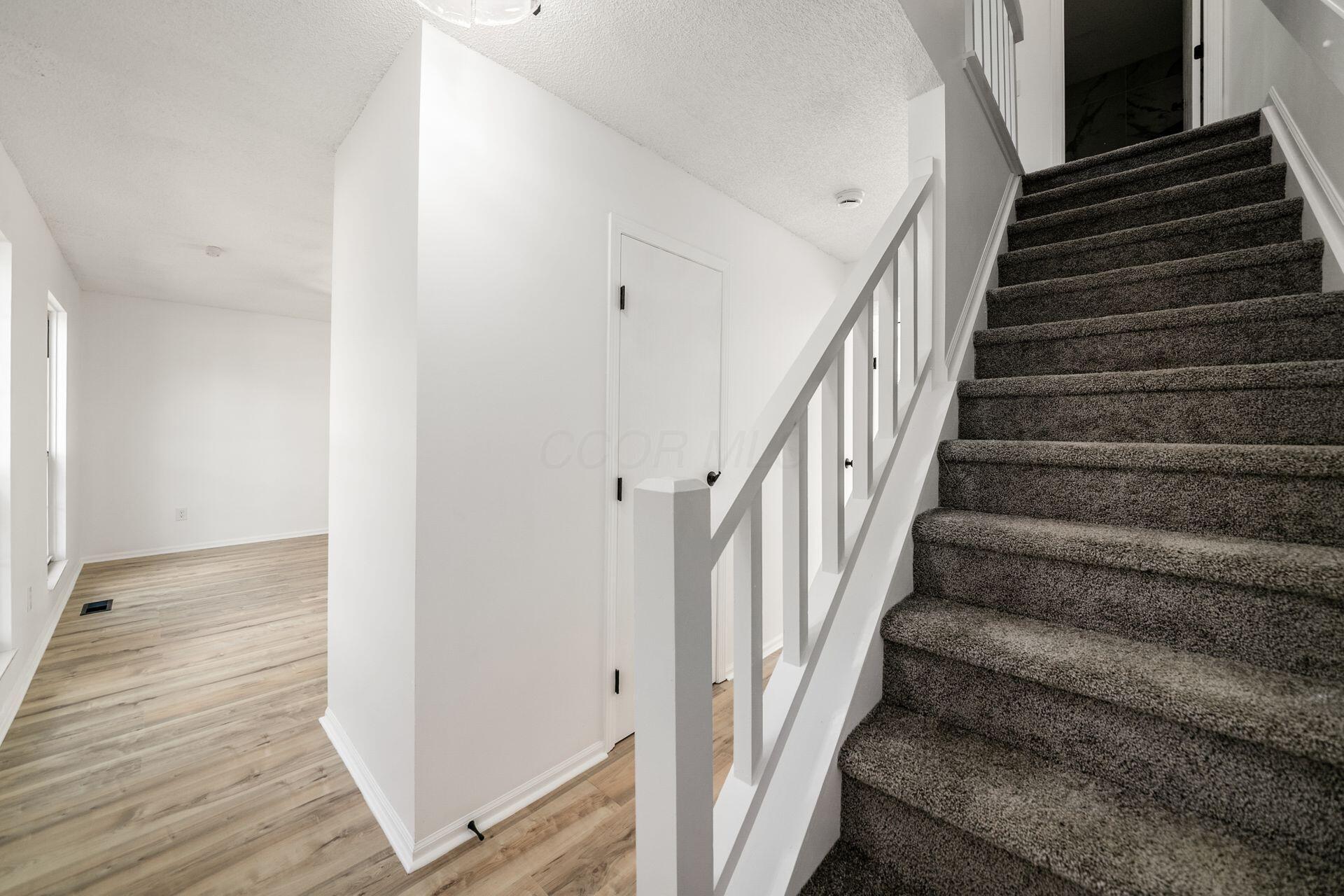 5983 Cape Coral Lane