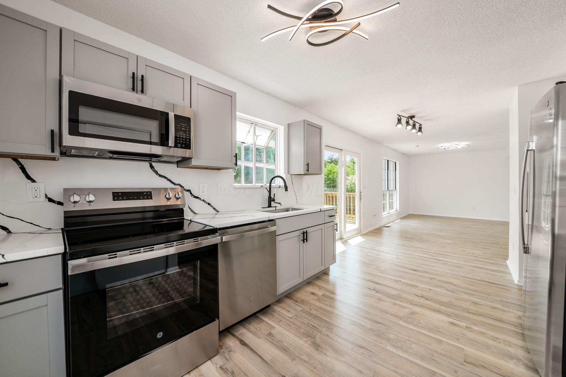 5983 Cape Coral Lane