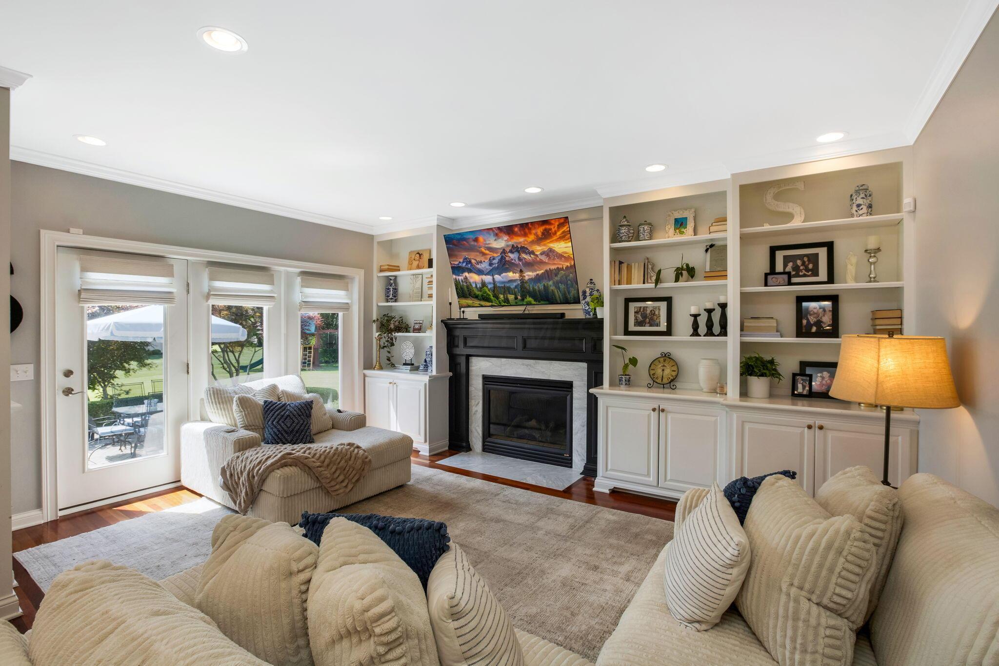 9498 Creighton Drive