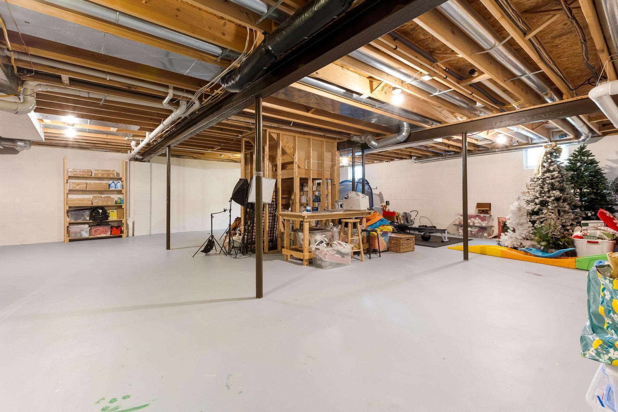 9498 Creighton Drive