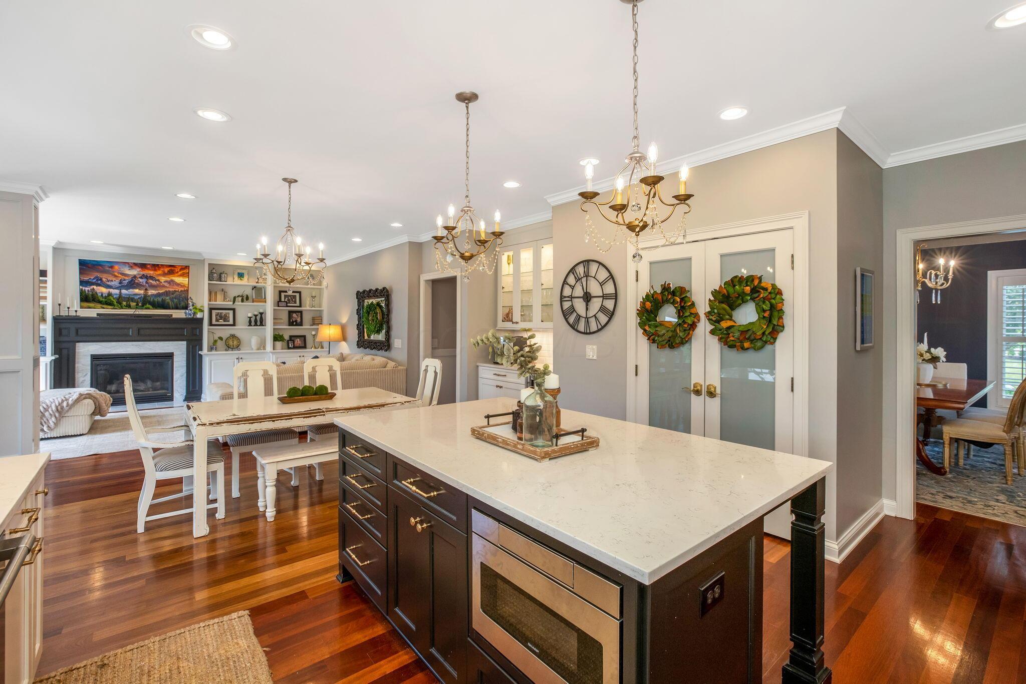 9498 Creighton Drive