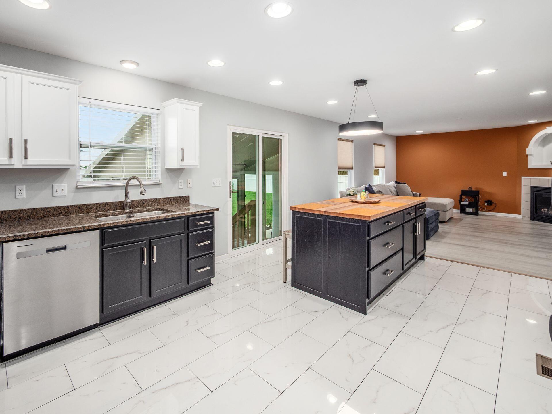 5011 Hickory Grove Circle, Groveport