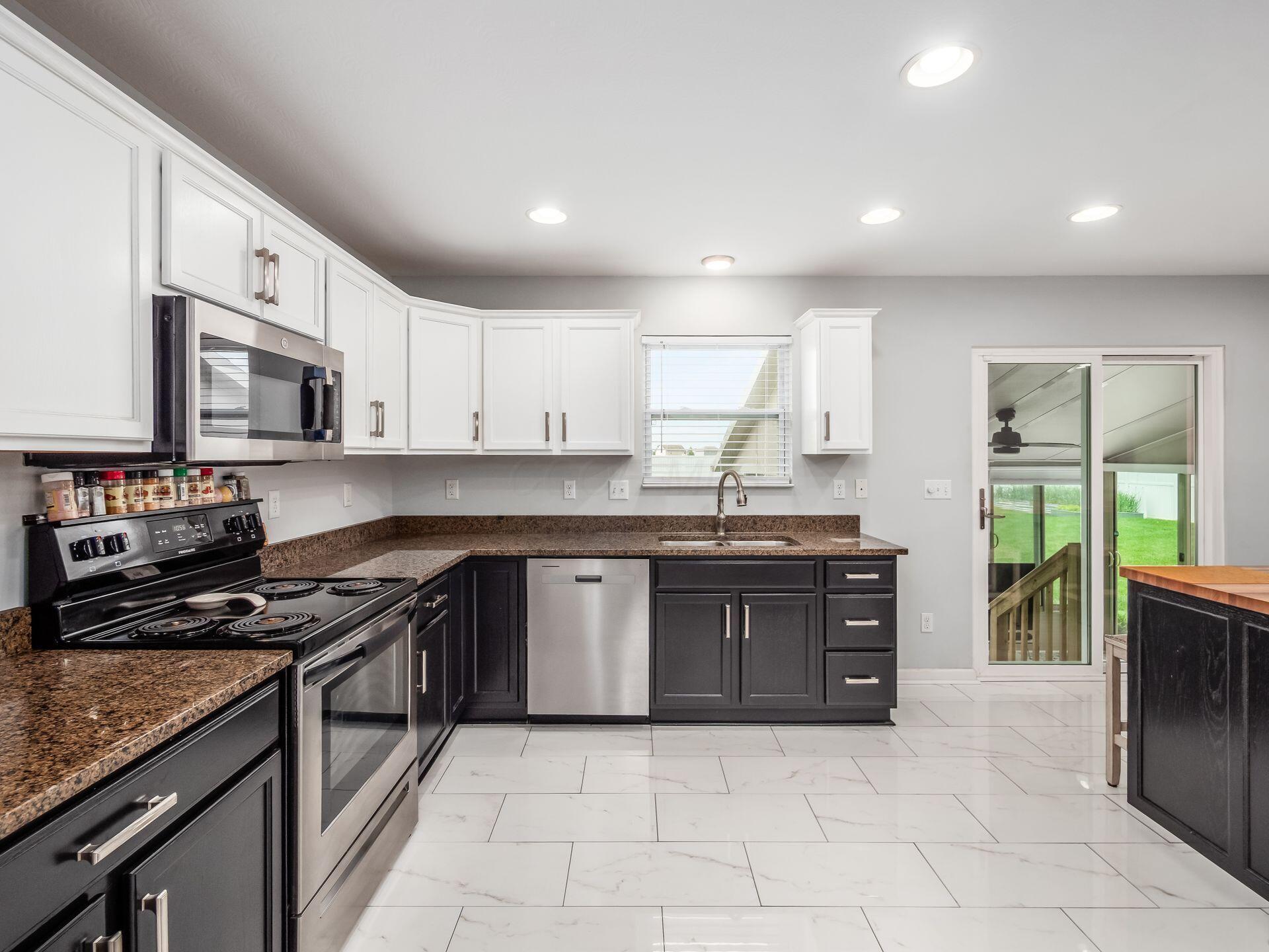 5011 Hickory Grove Circle, Groveport