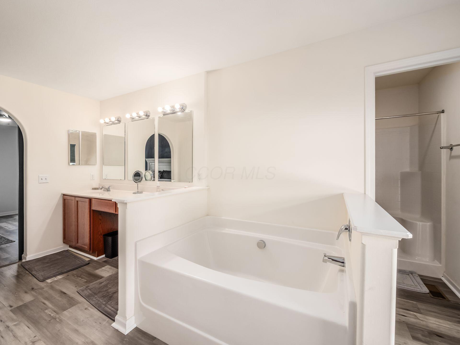 5011 Hickory Grove Circle, Groveport