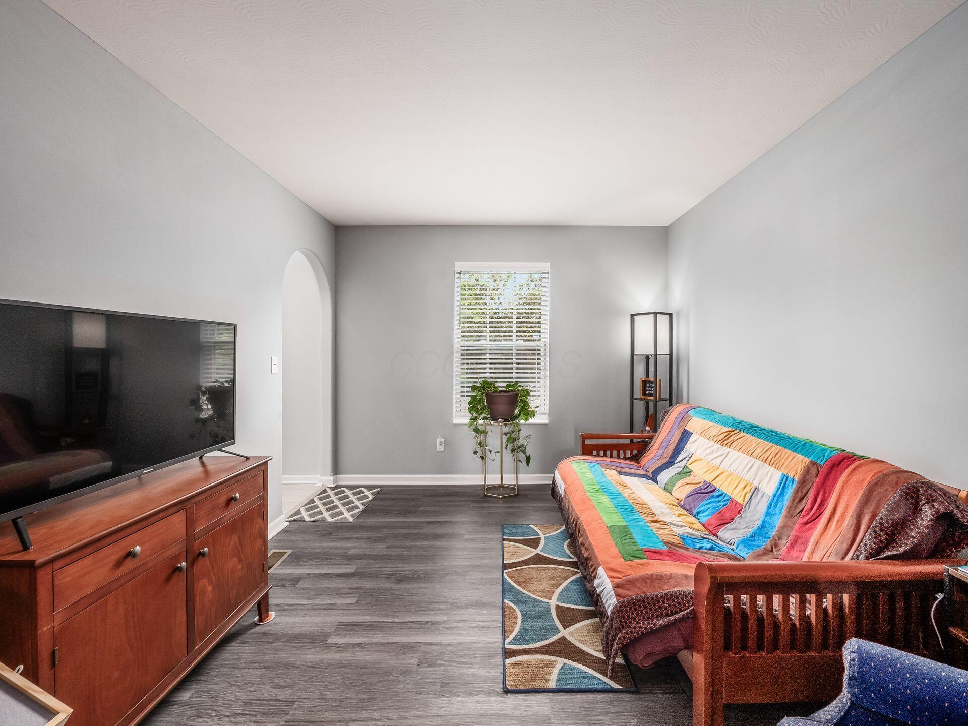 5011 Hickory Grove Circle, Groveport