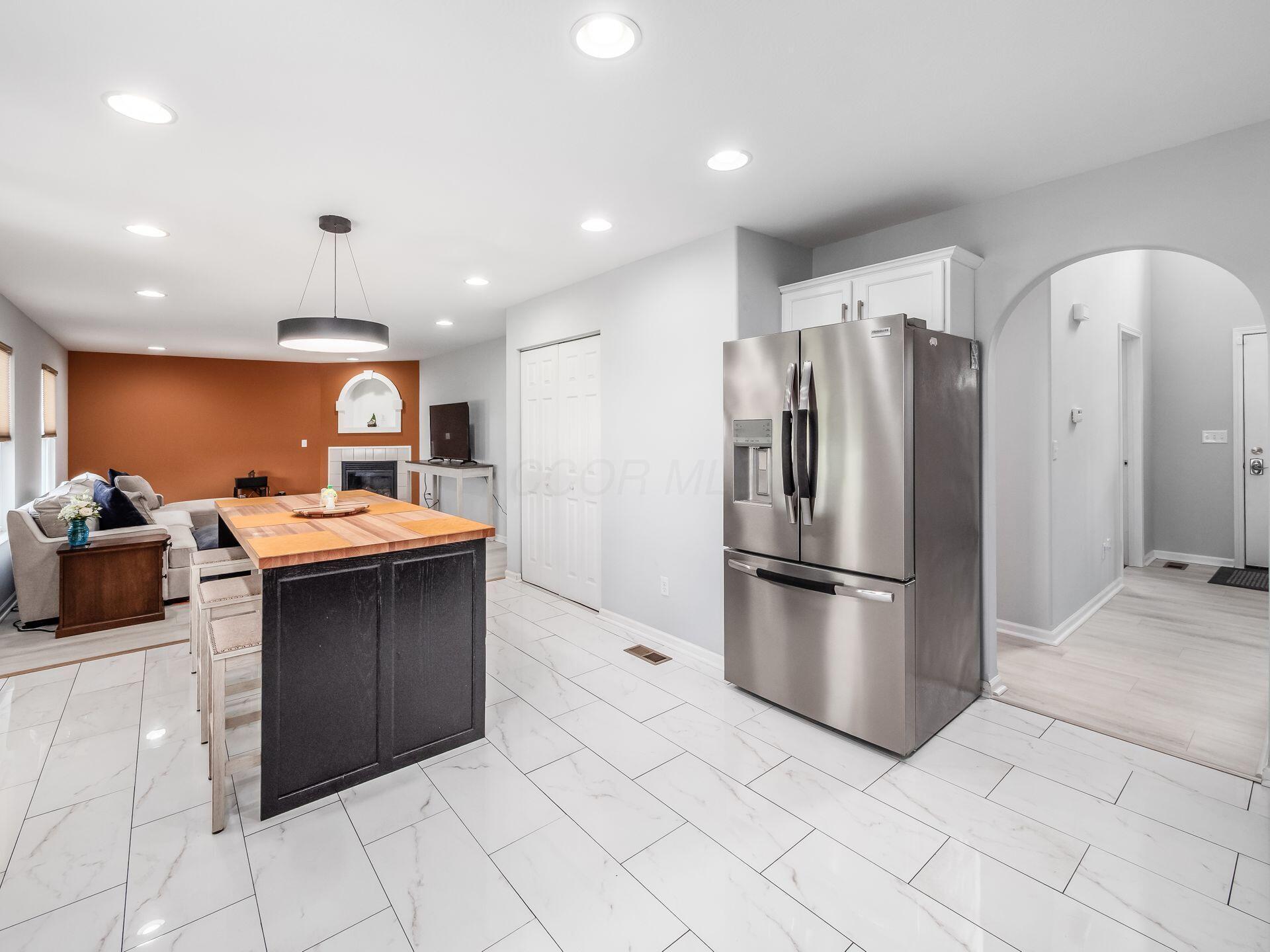 5011 Hickory Grove Circle, Groveport