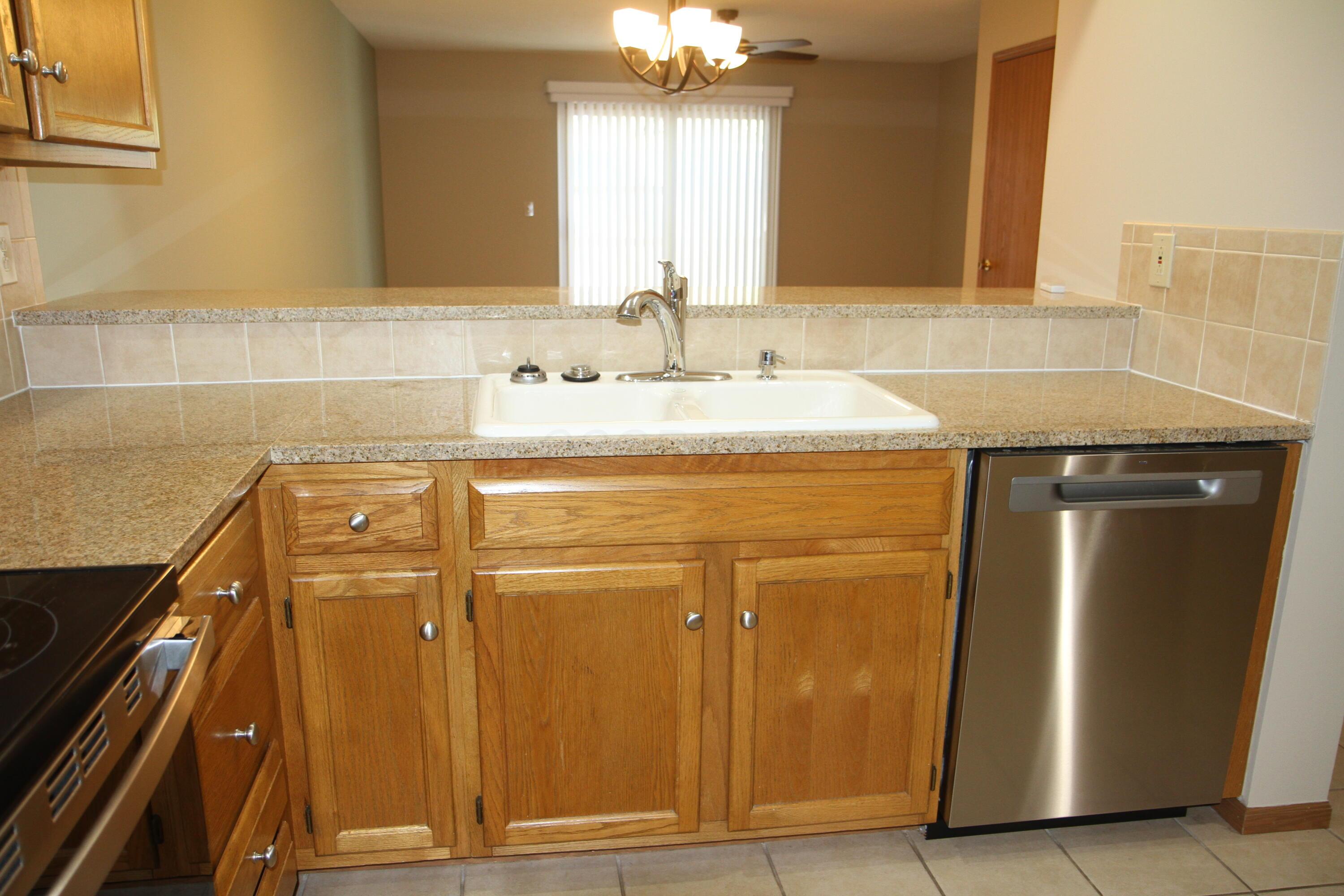 1211 Rivercrest Drive S, C, Delaware Unit: C