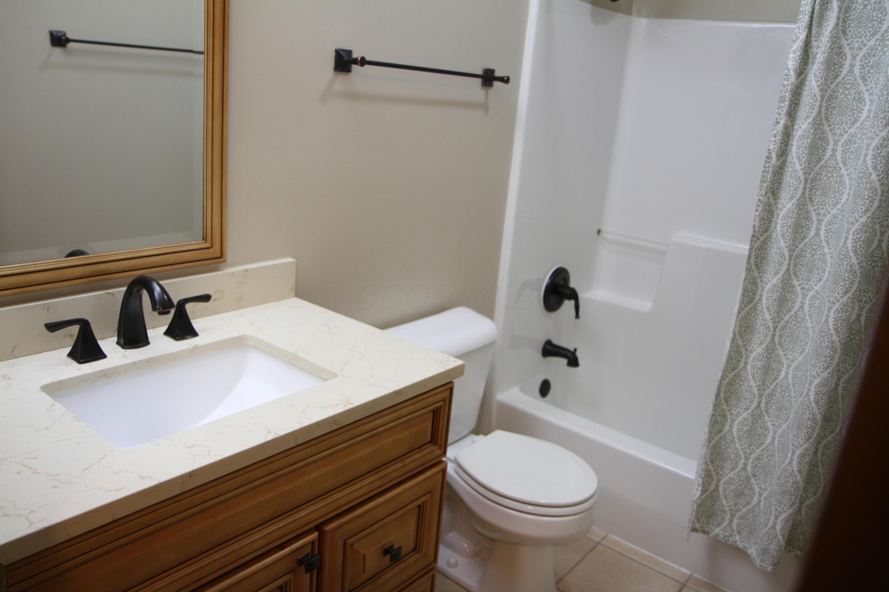 1211 Rivercrest Drive S, C, Delaware Unit: C