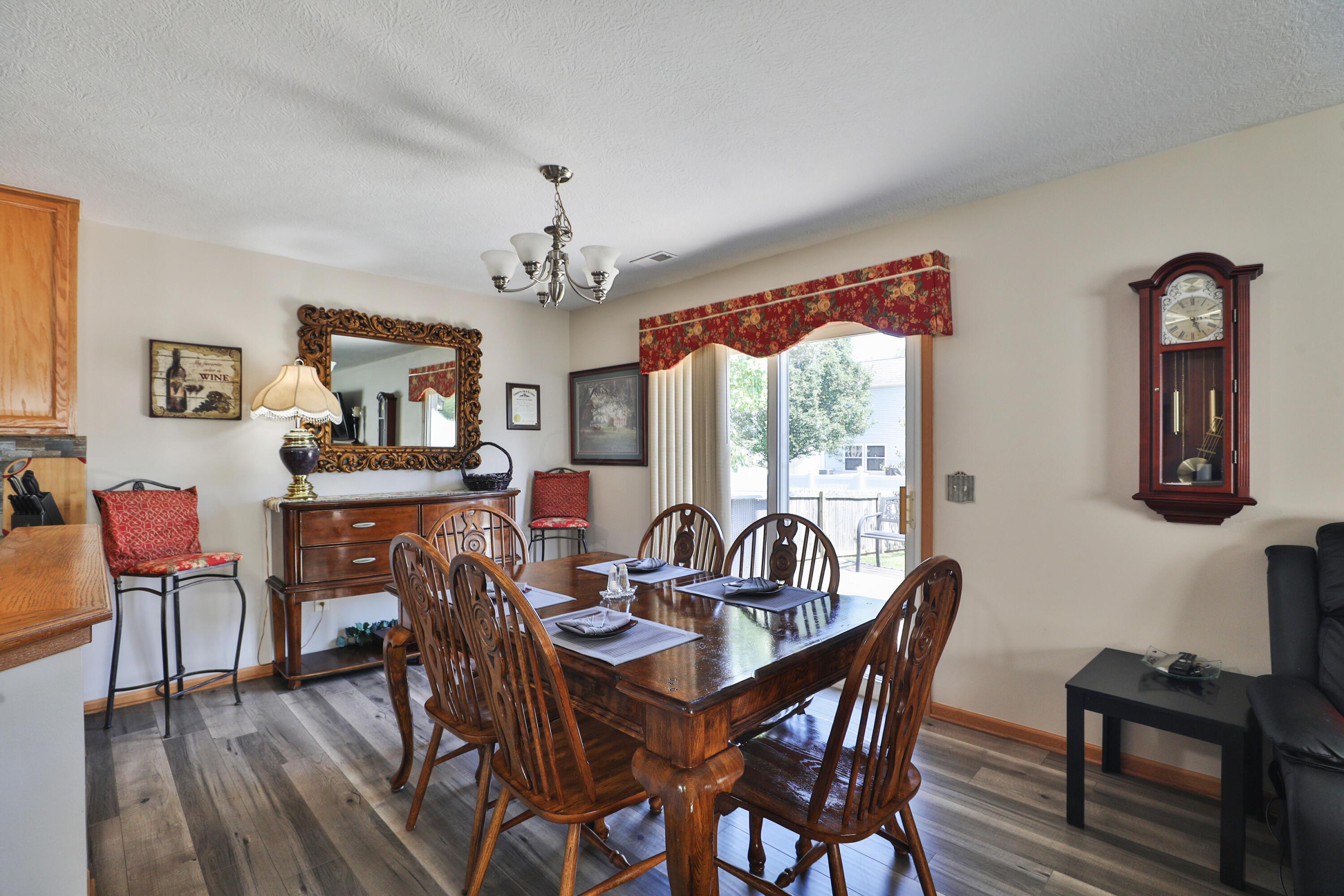 5092 Maple Valley Drive