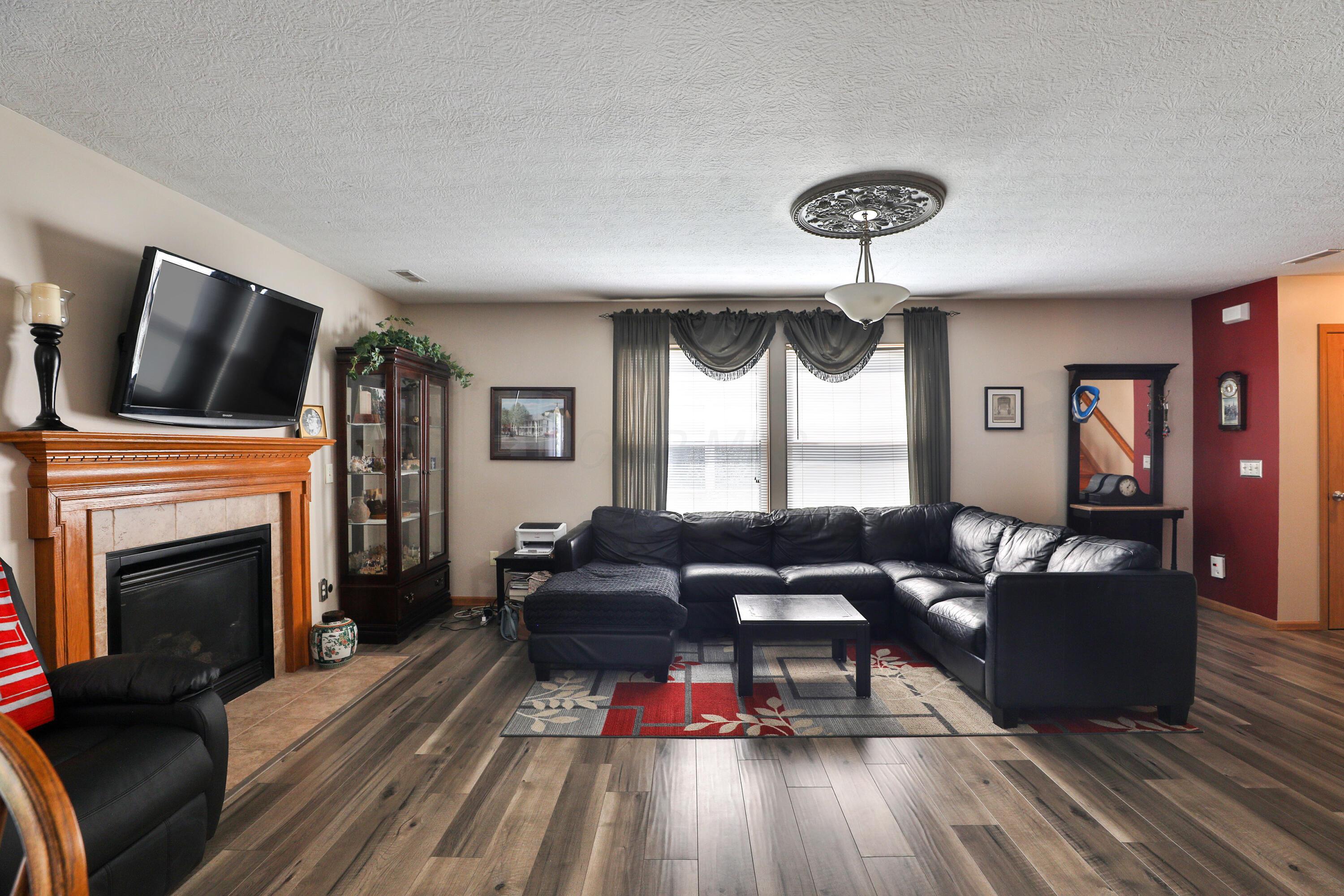 5092 Maple Valley Drive