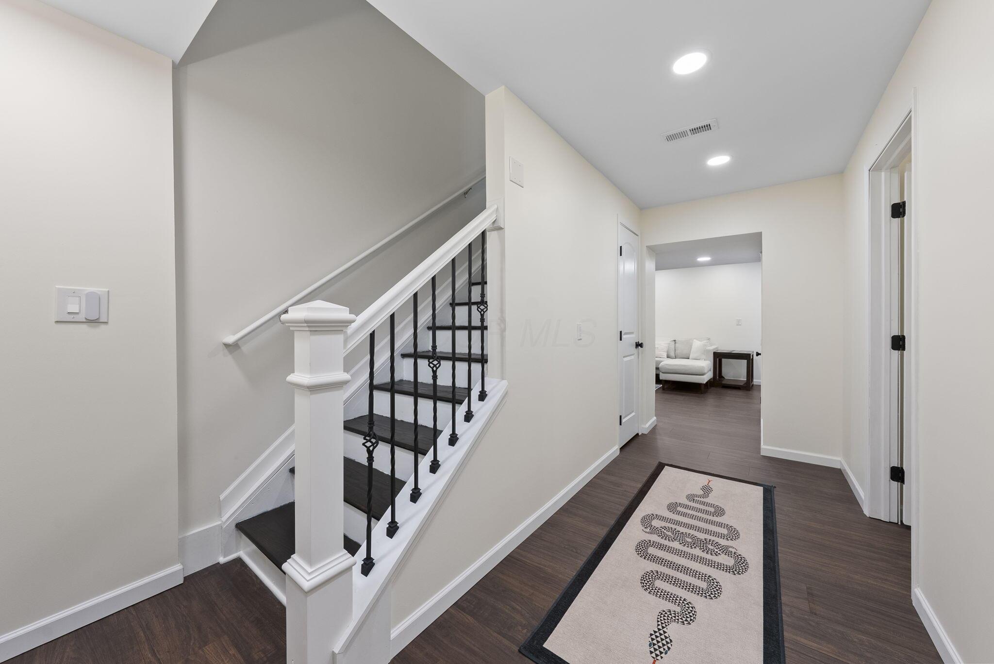 6381 Sea Level Drive