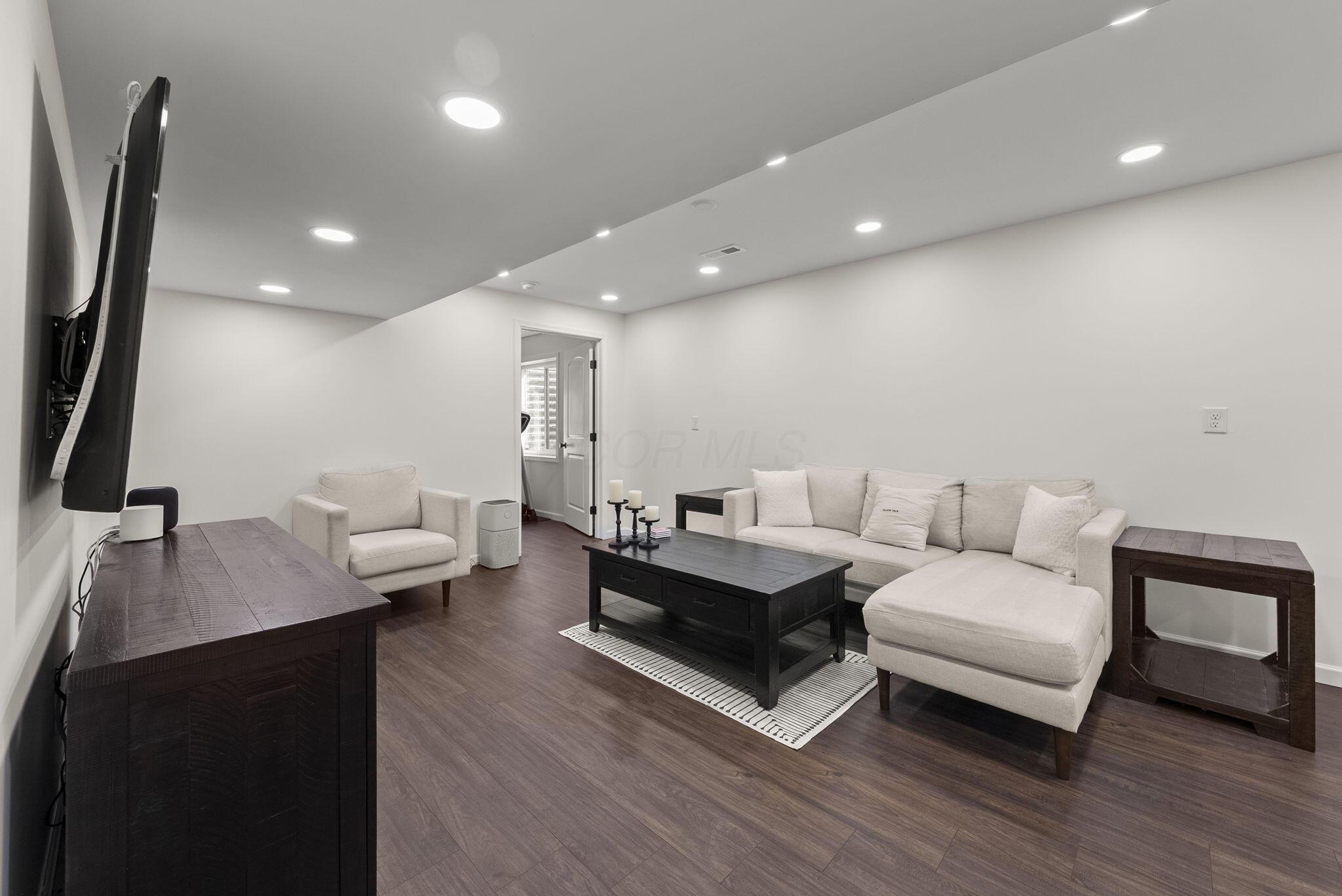 6381 Sea Level Drive