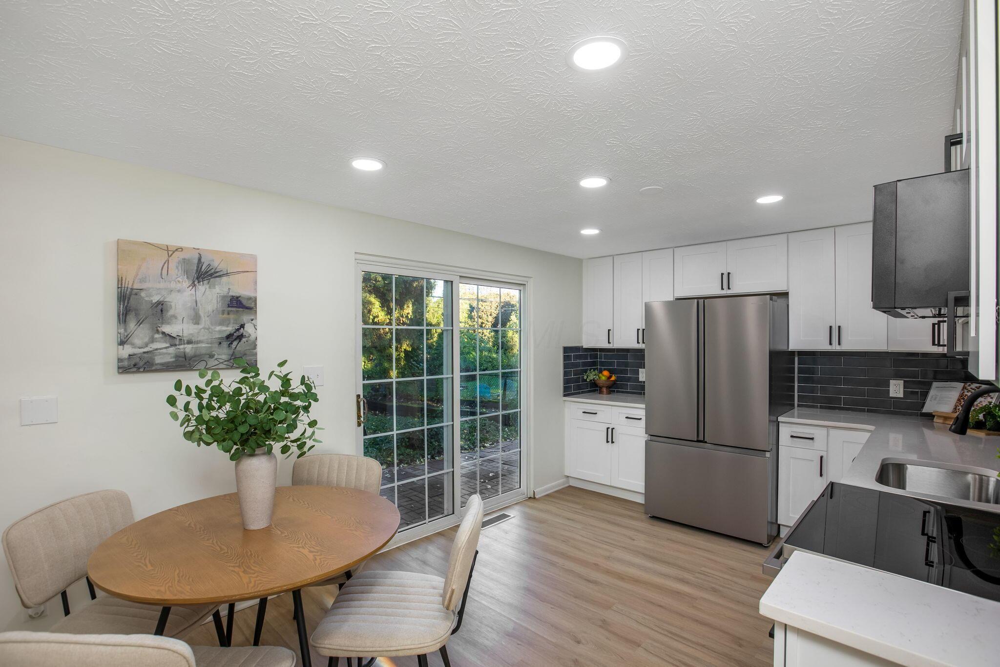 6255 Carthage Drive